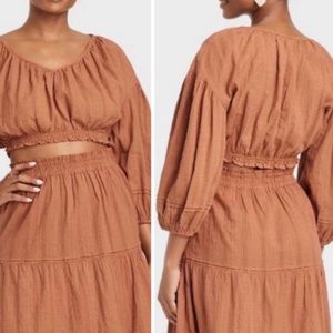 Beautiful Rust Color top - can be worn off shoulder! Make an offer 🥰